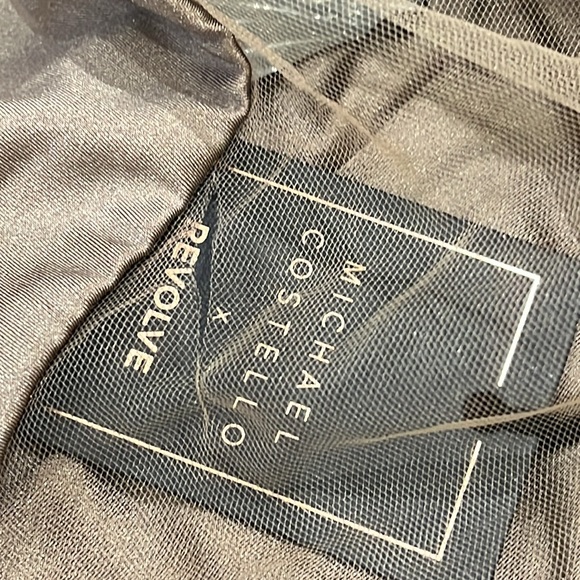 NEW NWT Michael Costello Philip Midi in Taupe size M. - Picture 9 of 12